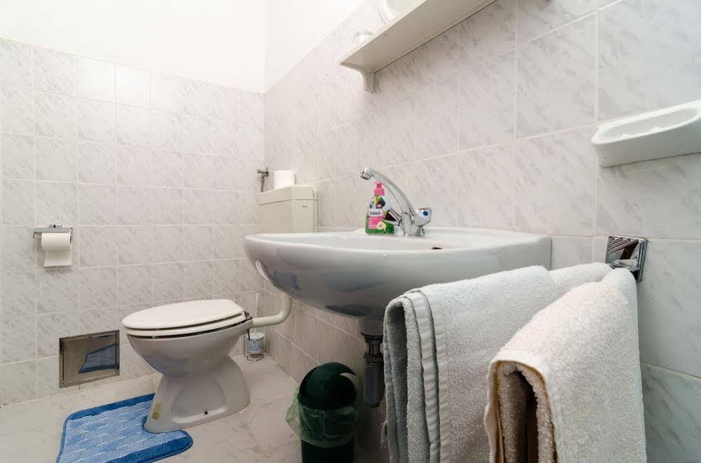 Guesthouse Moretic أوراساك المظهر الخارجي الصورة