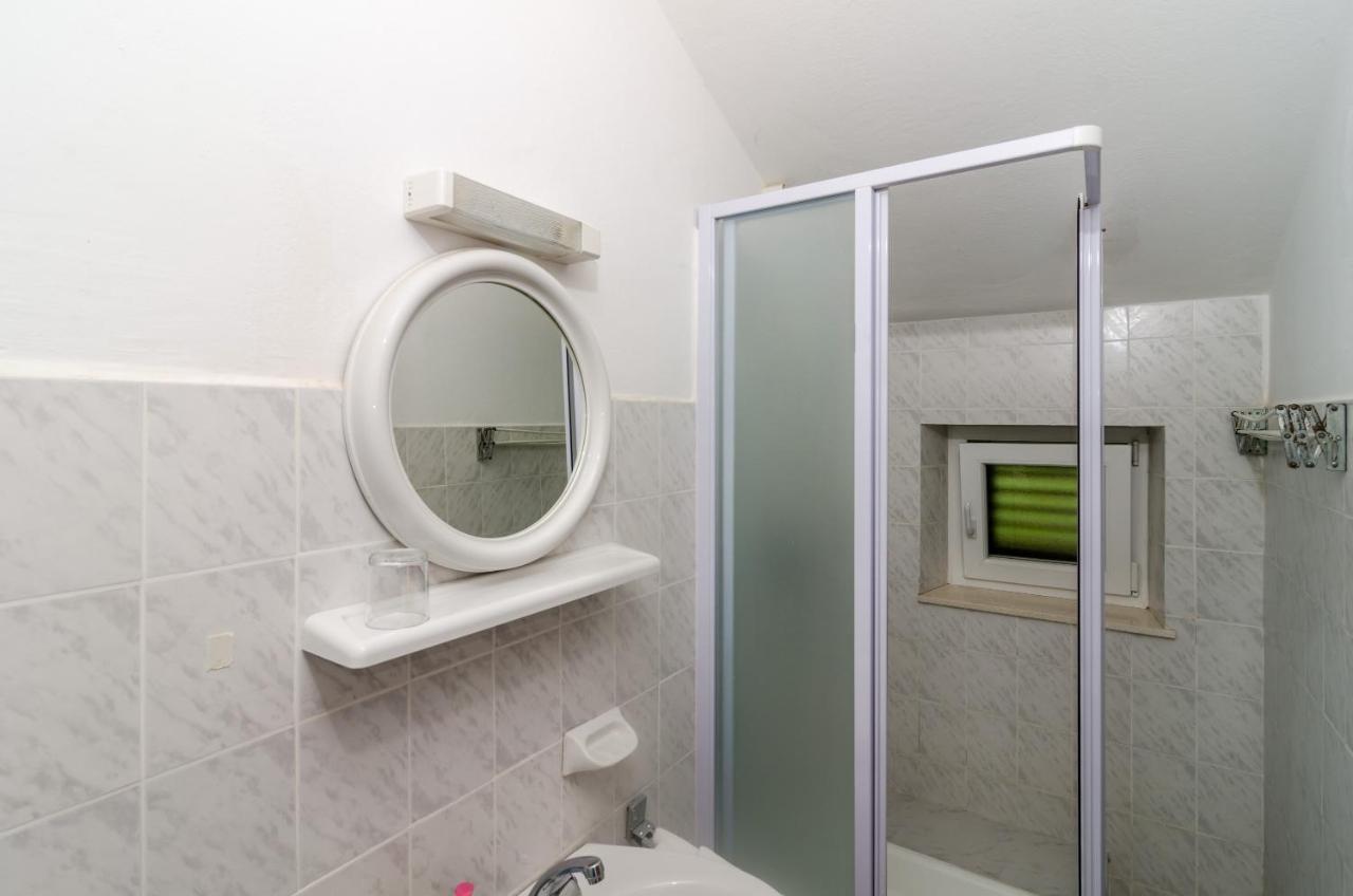 Guesthouse Moretic أوراساك المظهر الخارجي الصورة
