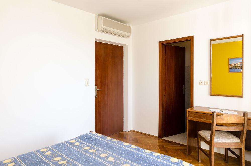 Guesthouse Moretic أوراساك المظهر الخارجي الصورة