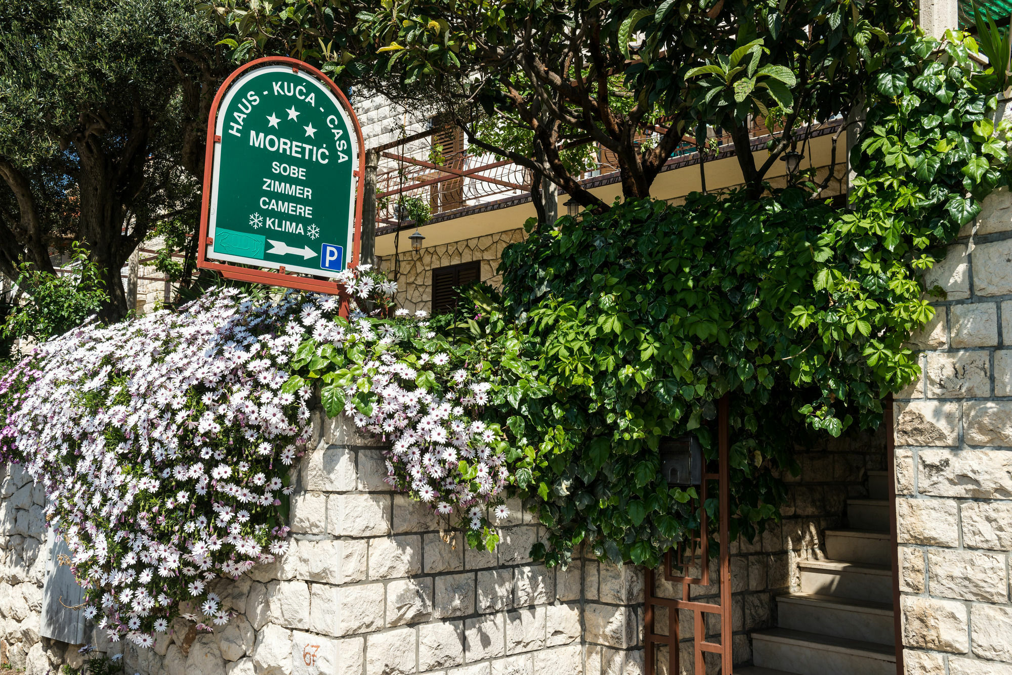 Guesthouse Moretic أوراساك المظهر الخارجي الصورة